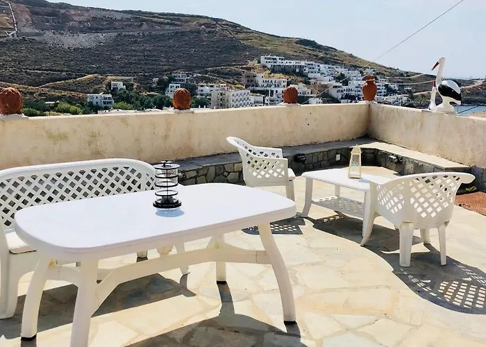 Nyaraló Christina *